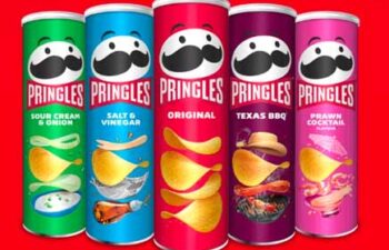 five tubes of pringles in different flavours